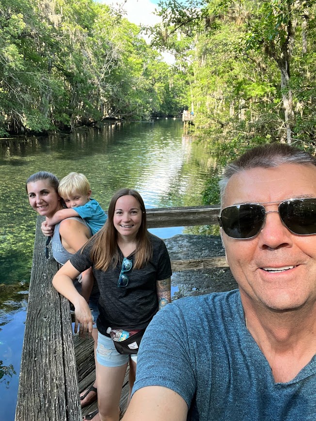 Manatee Park, FL · Mike Dimitrov